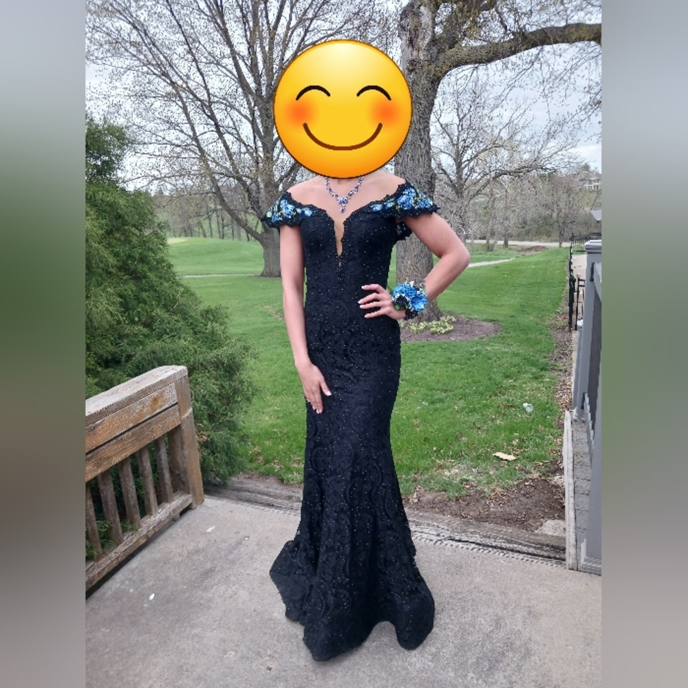 Ellie wilde prom dress